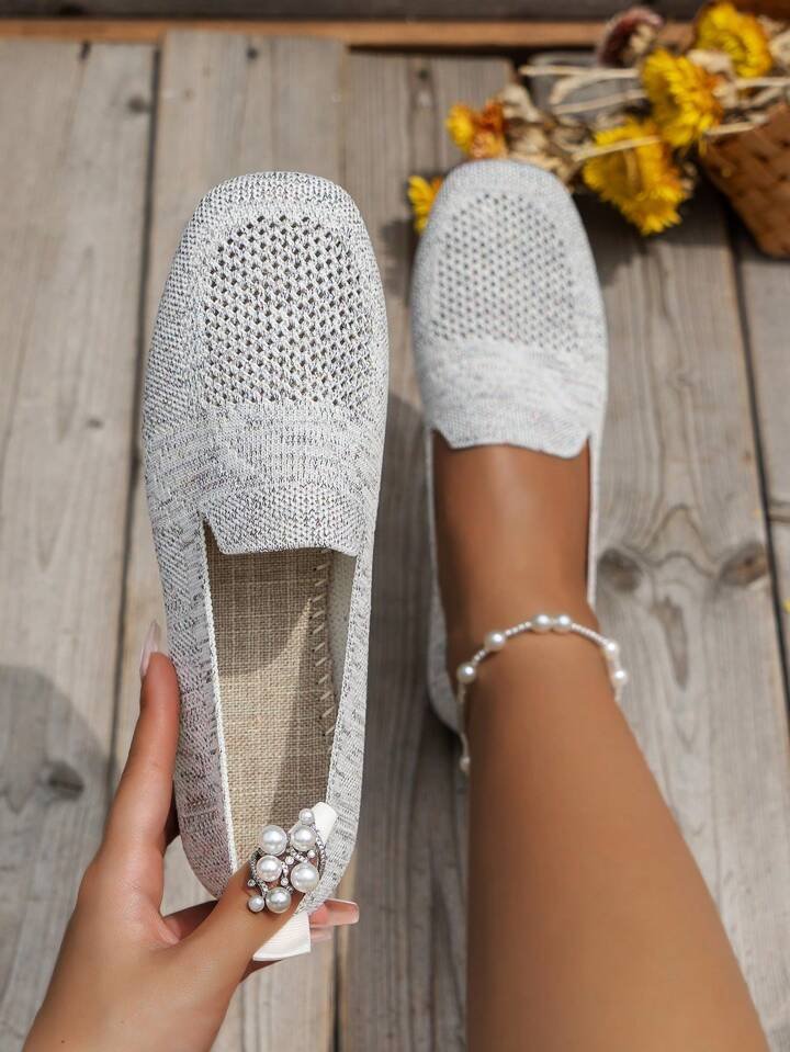 Enyhén sarkas hálós kényelmi loafer – 7. kép