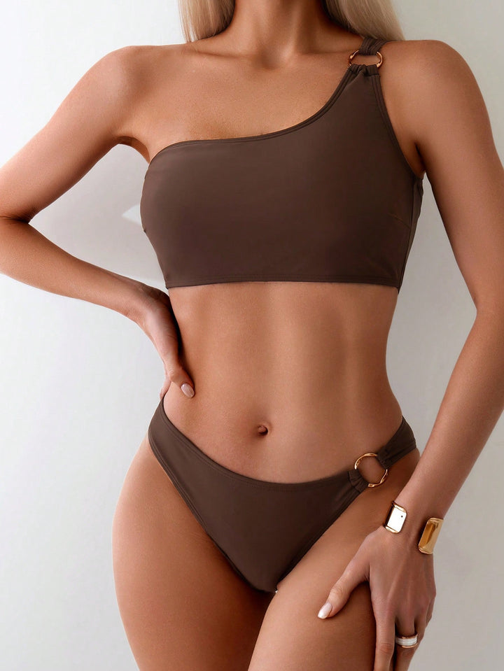 Egyvállas bikini karikadísszel – 4. kép