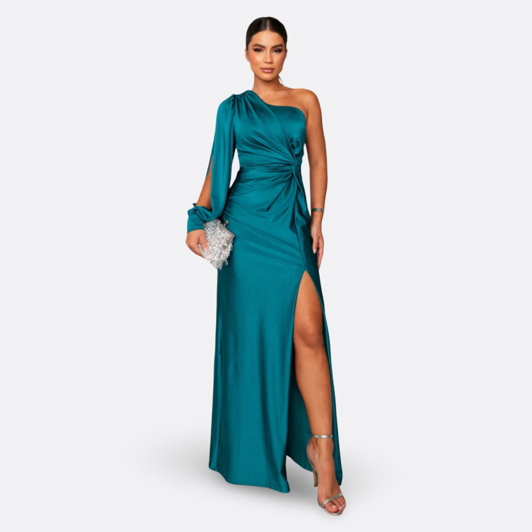 Aszimmetrikus elegáns maxi ruha drapériával – 11. kép