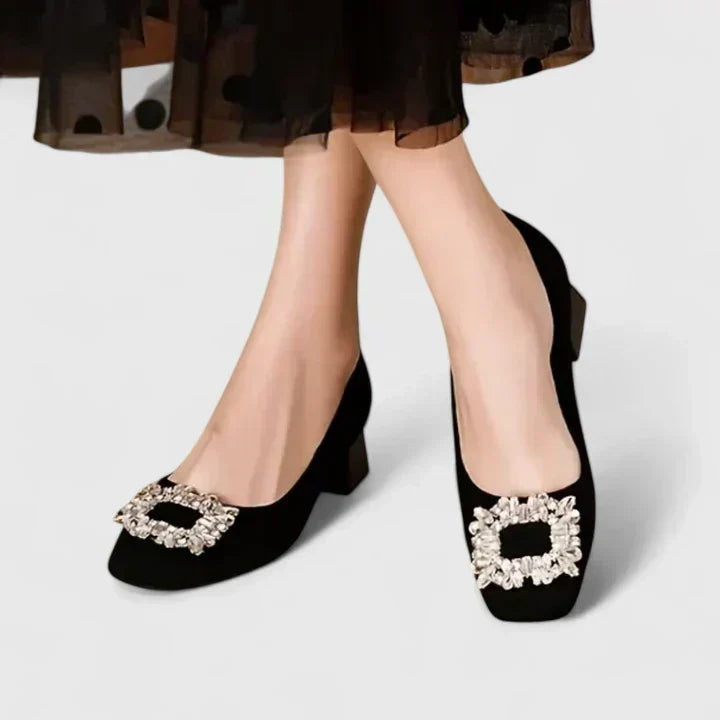 Elegáns magassarkú párnázott talpbetéttel – 5. kép