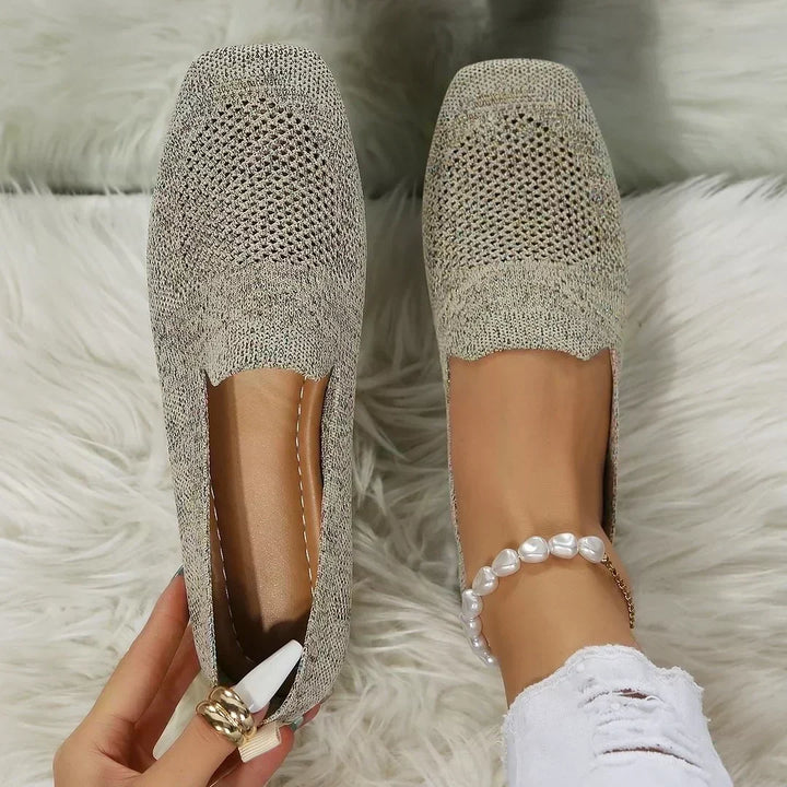 Enyhén sarkas hálós kényelmi loafer – 2. kép