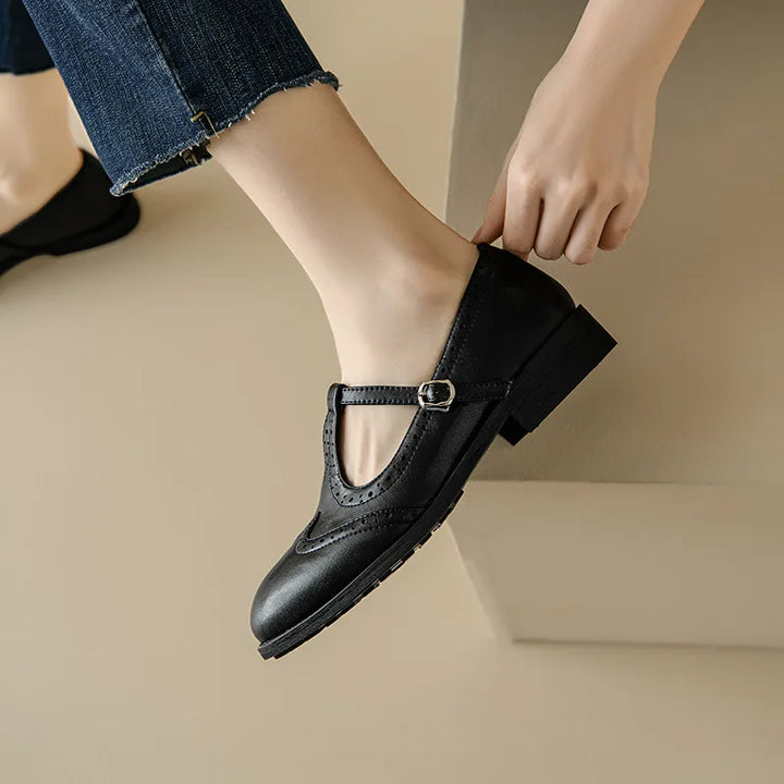 Elegáns T-pántos női cipő – 5. kép
