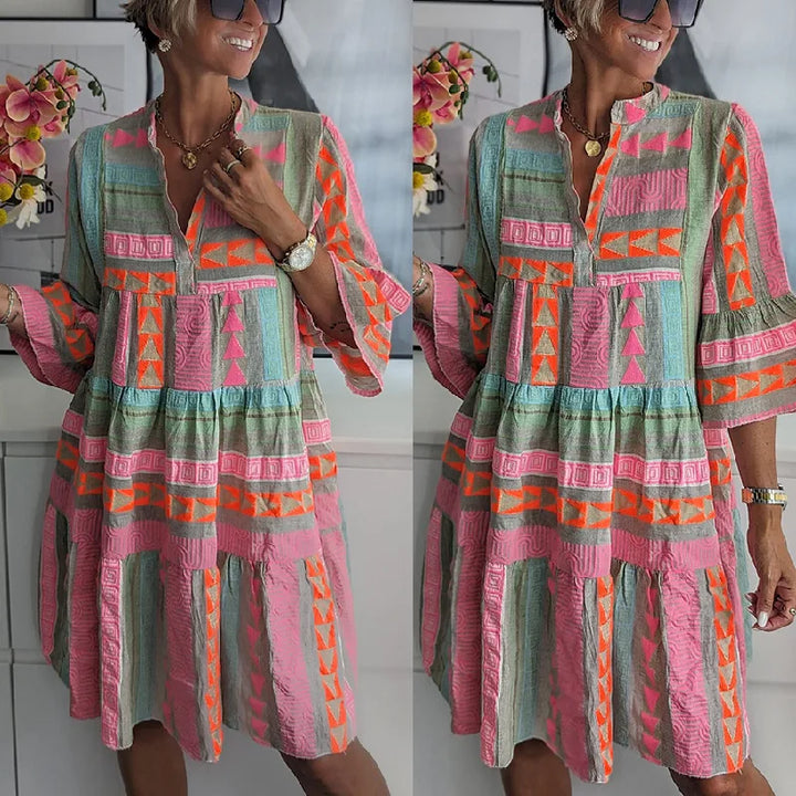 Színes geometrikus mintás boho midi ruha – 6. kép