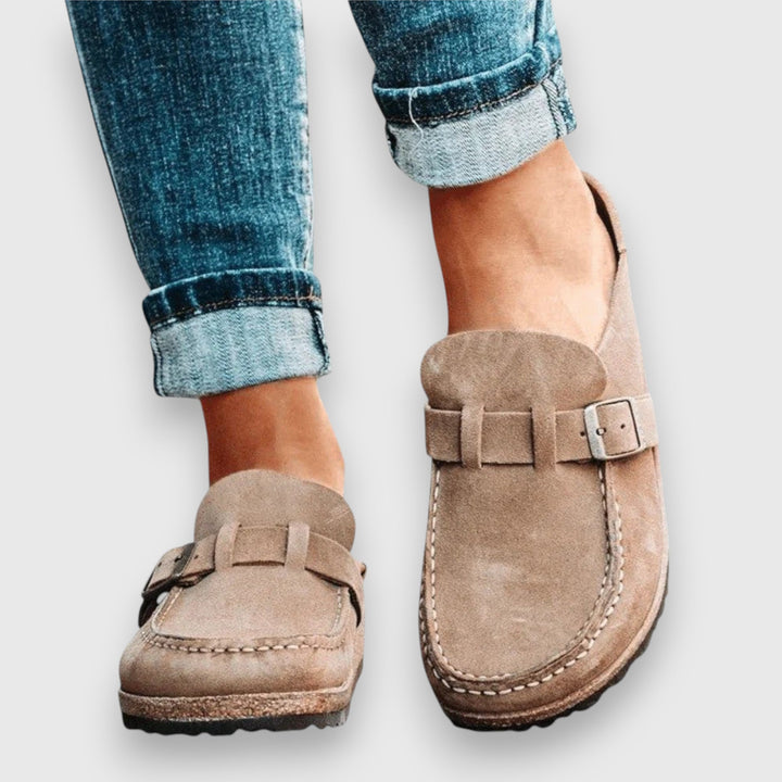 Csatos puha belebújós loafer – 2. kép