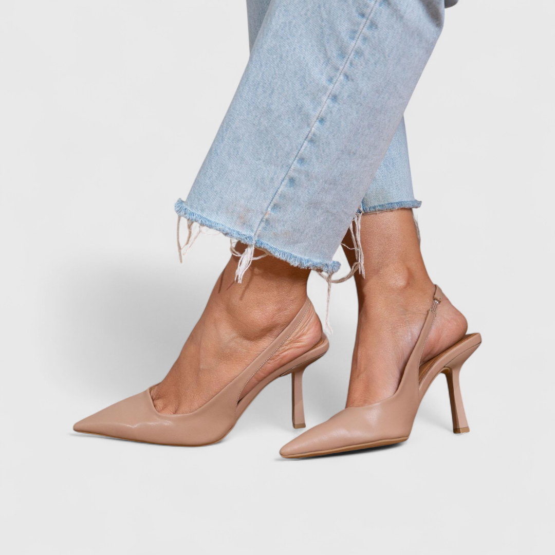 Hegyes orrú slingback magassarkú cipő – 5. kép