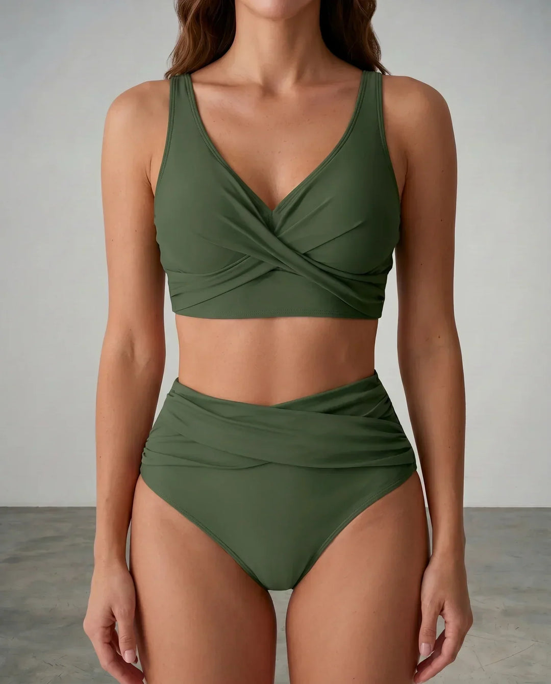 Átlapolt hatású drapírozott bikini – 8. kép