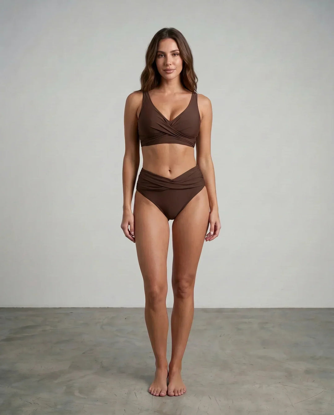 Átlapolt hatású drapírozott bikini – 5. kép