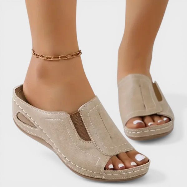 Könnyű szellős ergonomikus női papucs
